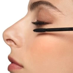 Korff High Definition Mascara Denifizione -Bionike Store korff high definition mascara denifizione 6 1617982870